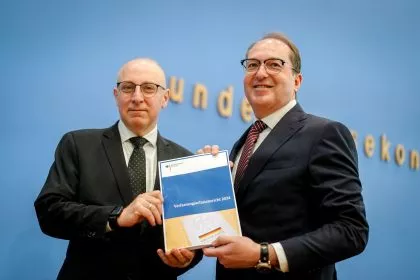 Deutschland im Abwehrmodus: Verfassungsschutzbericht 2024 zeigt wachsende Gefahr